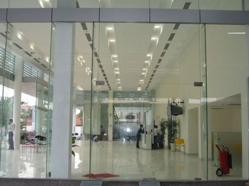 CỬA NHÔM KÍNH 11