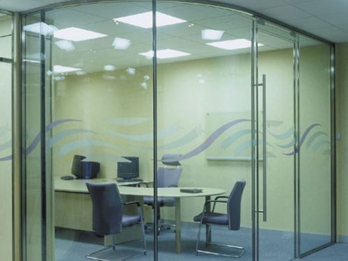 CỬA NHÔM KÍNH 12