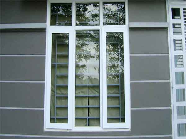 CỬA NHỰA 02